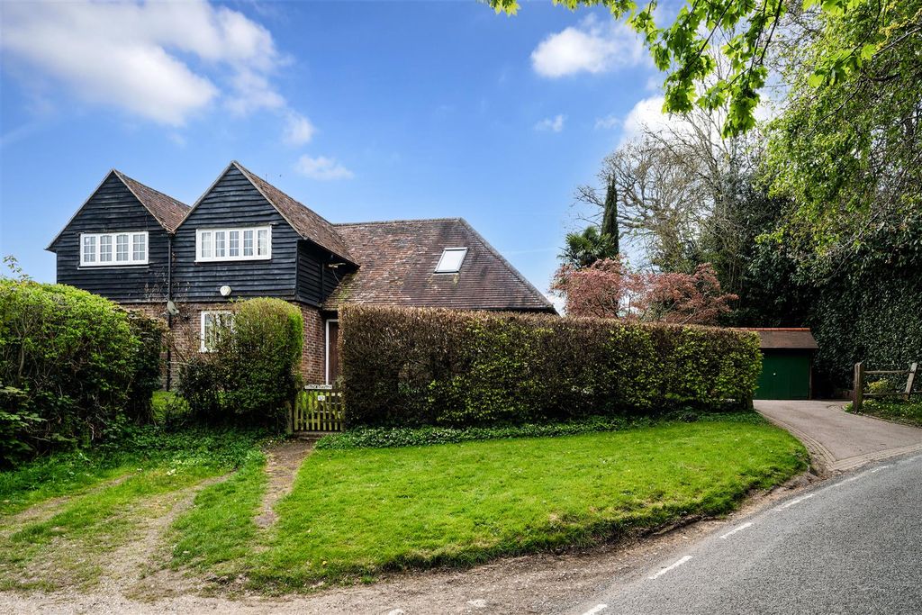 Property photo 1 of 25 Harps Oak Lane, Hoath Cottage (10).Jpg