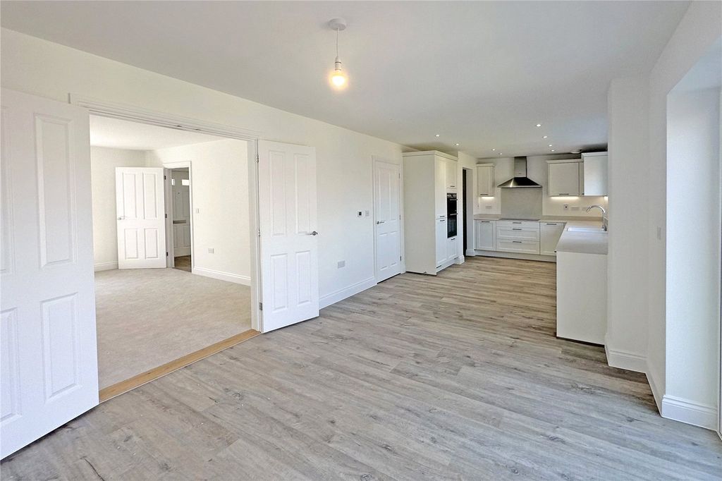 Property photo 3 of 9 Picture No. 19