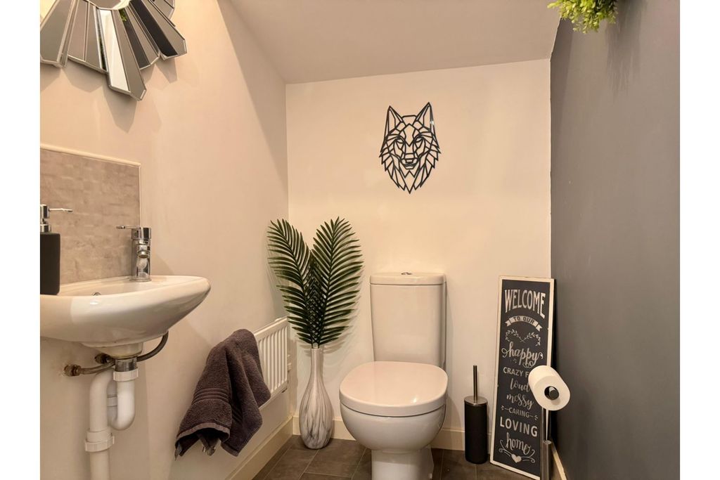 Property photo 2 of 19