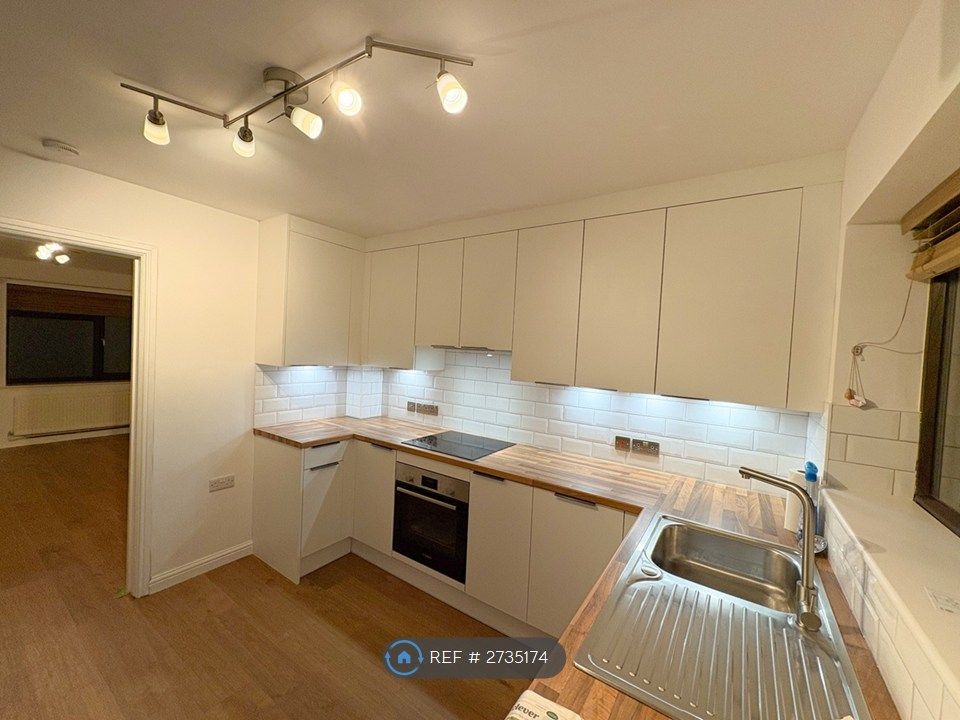 Property photo 1 of 13 Kitchen