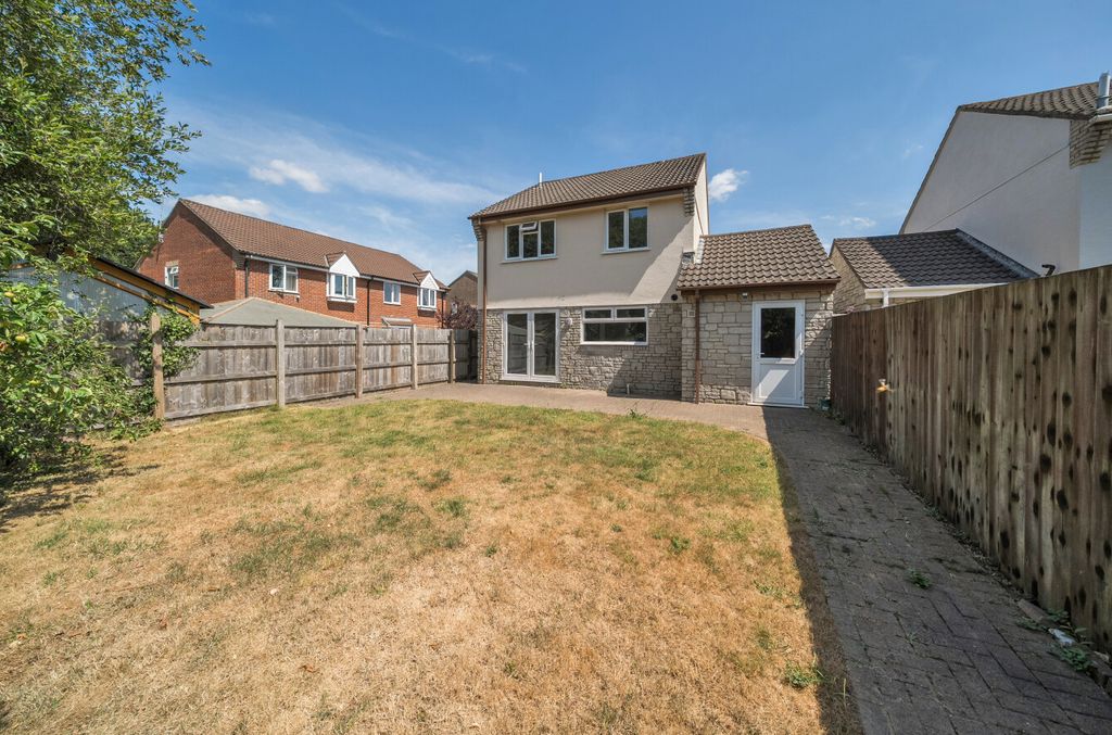 Property photo 2 of 15 Rear Garden