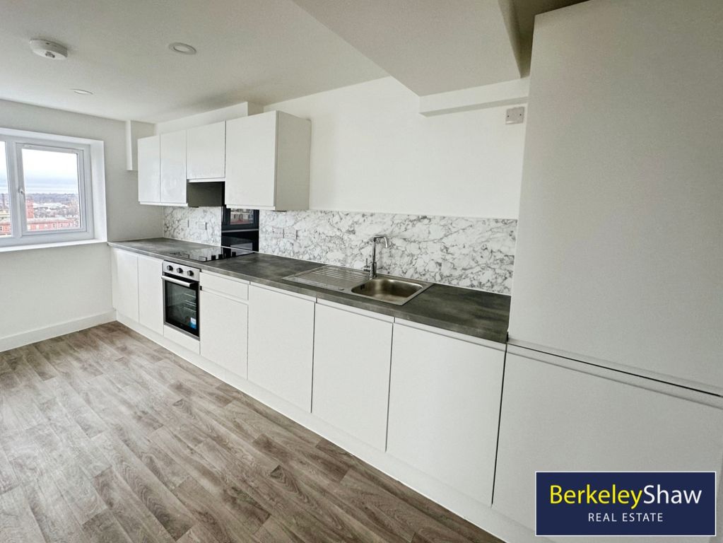 Property photo 3 of 10 Open Plan Lounge Kitchen