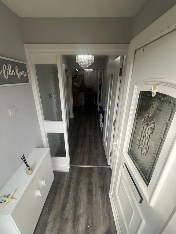 Property photo 3 of 21 Porch