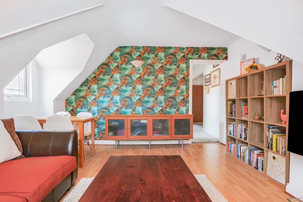 Property photo 3 of 15 333A5184