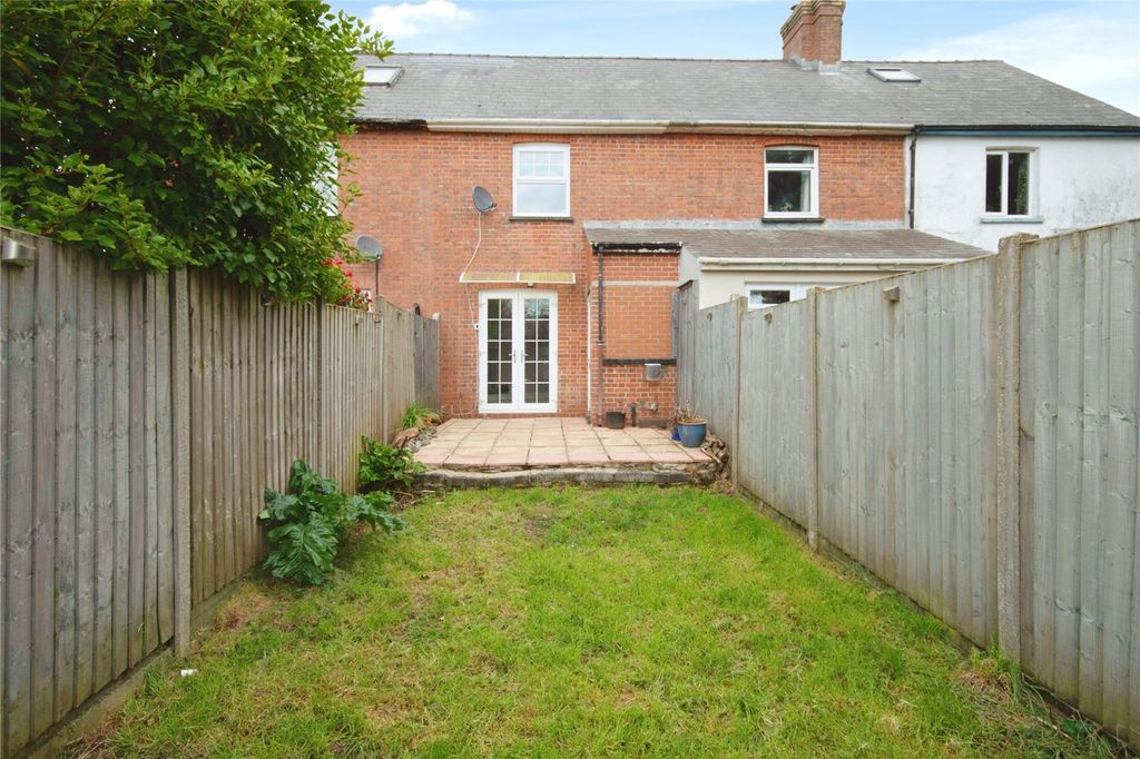 Property photo 1 of 15 Picture No. 03
