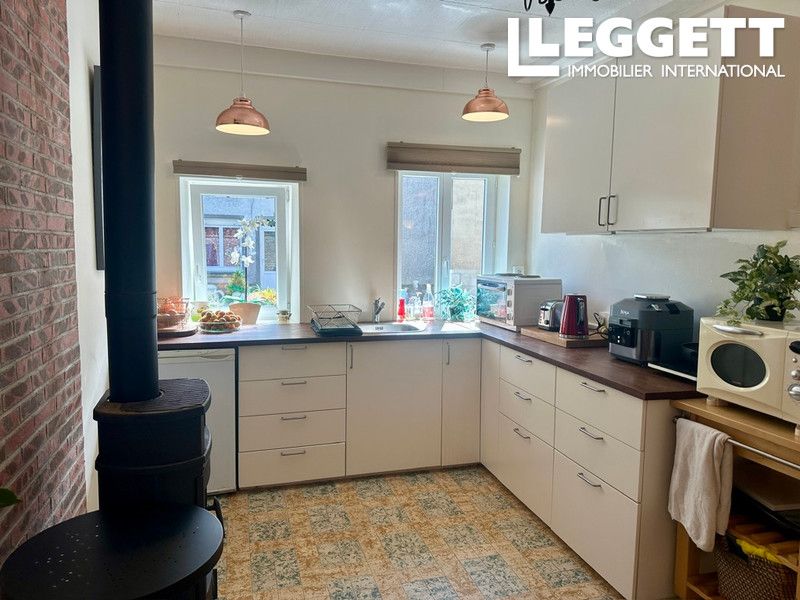 Property photo 3 of 10