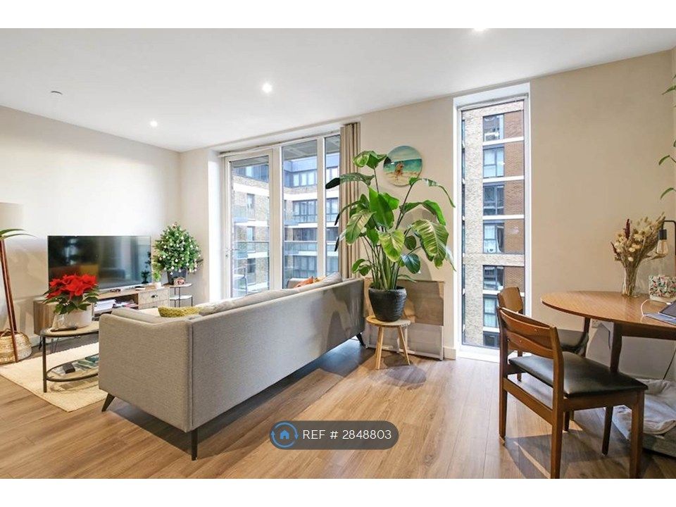 Property photo 3 of 8