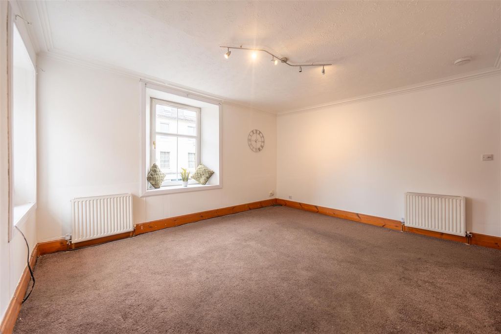 Property photo 2 of 19 Foundry Lane-2.Jpg