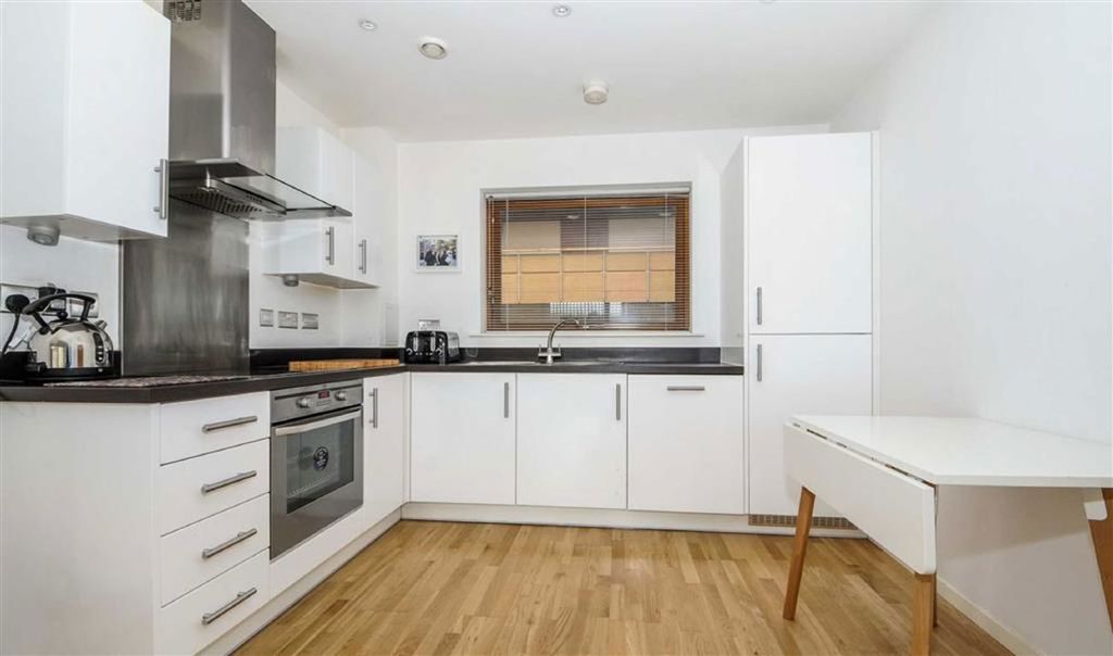 Property photo 3 of 4