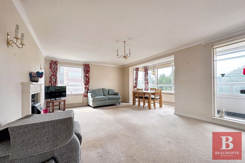 Property photo 3 of 16 Photo 8