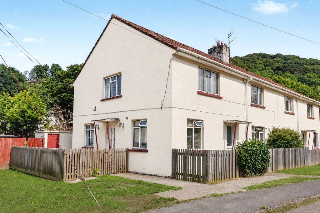 Property photo 1 of 15 1 - Picture No. 02