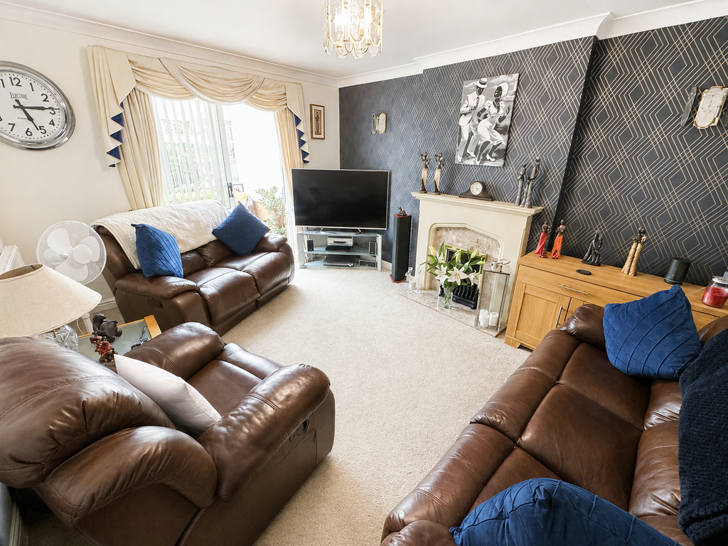 Property photo 2 of 14