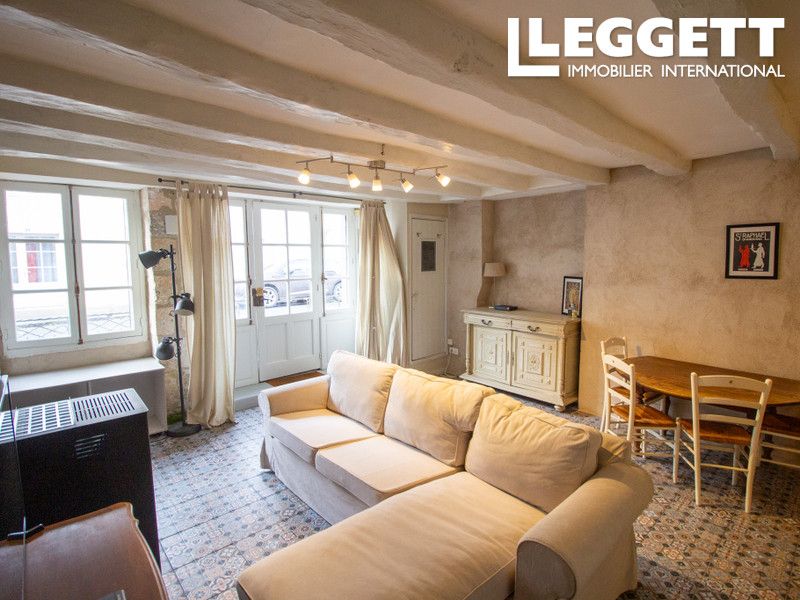 Property photo 2 of 10