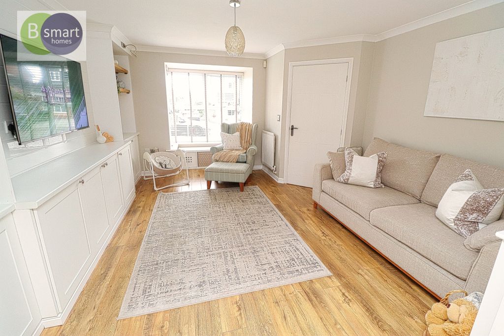 Property photo 2 of 18 Img_0260