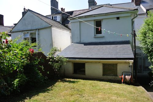 Property photo 2 of 8