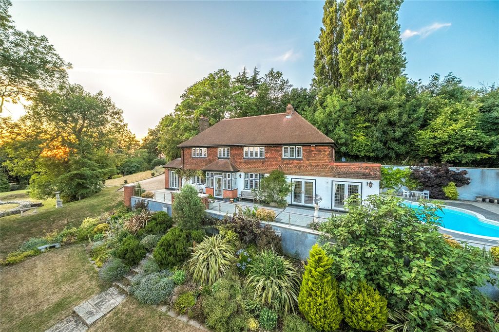 Property photo 1 of 64 Picture No. 46