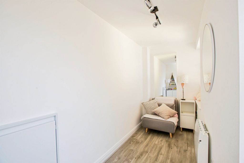 Additional image 14 of 2 bed flat for saleCharlotte Close, Halifax HX1