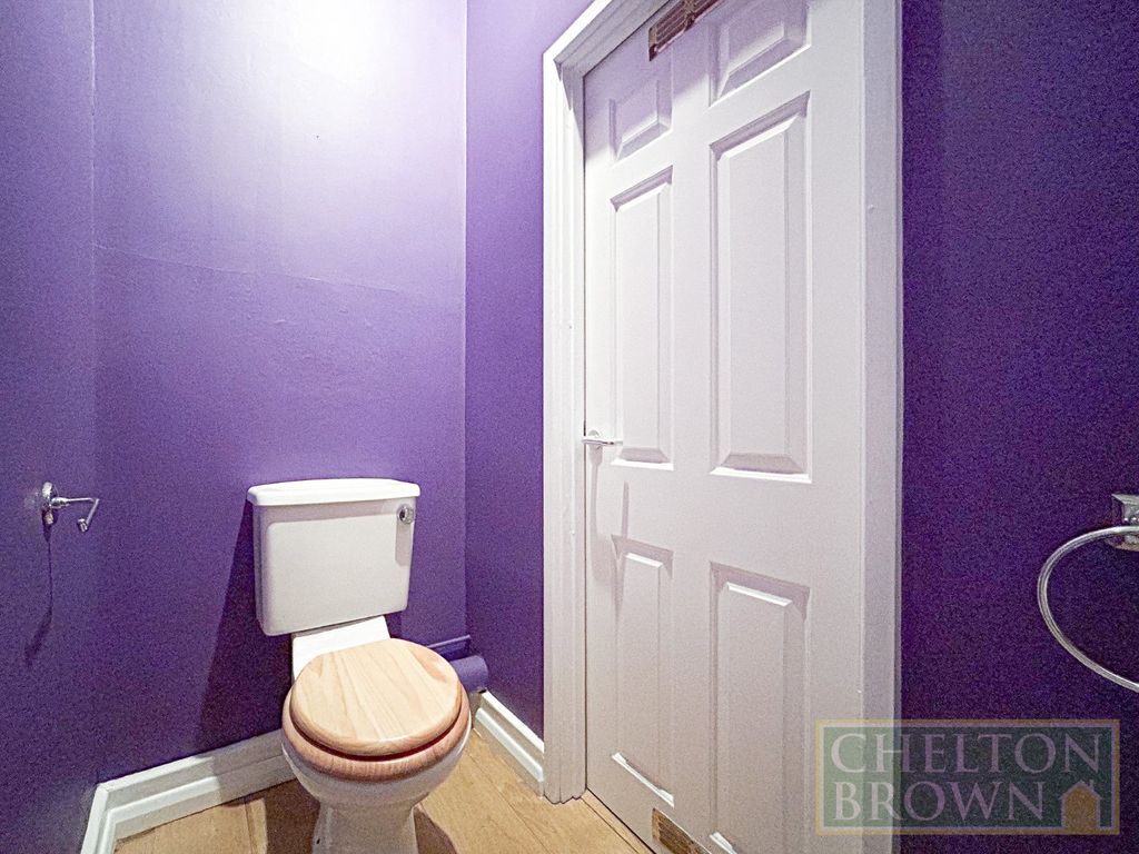 Property photo 3 of 24 Wc