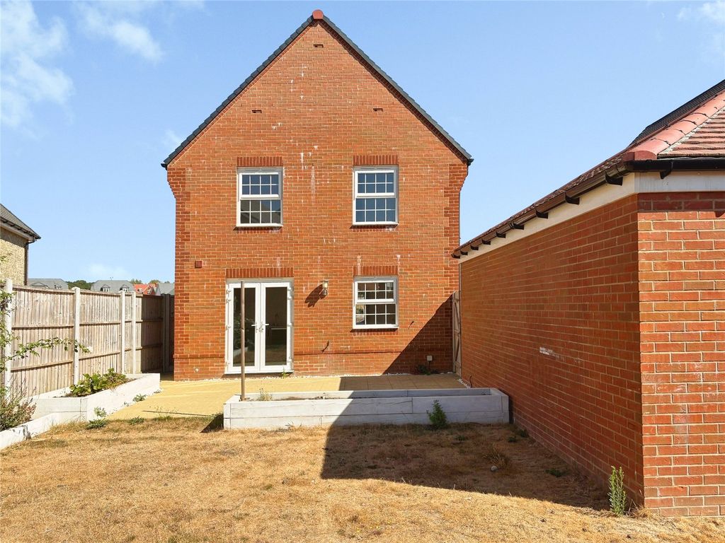 Property photo 3 of 13 Picture No. 37