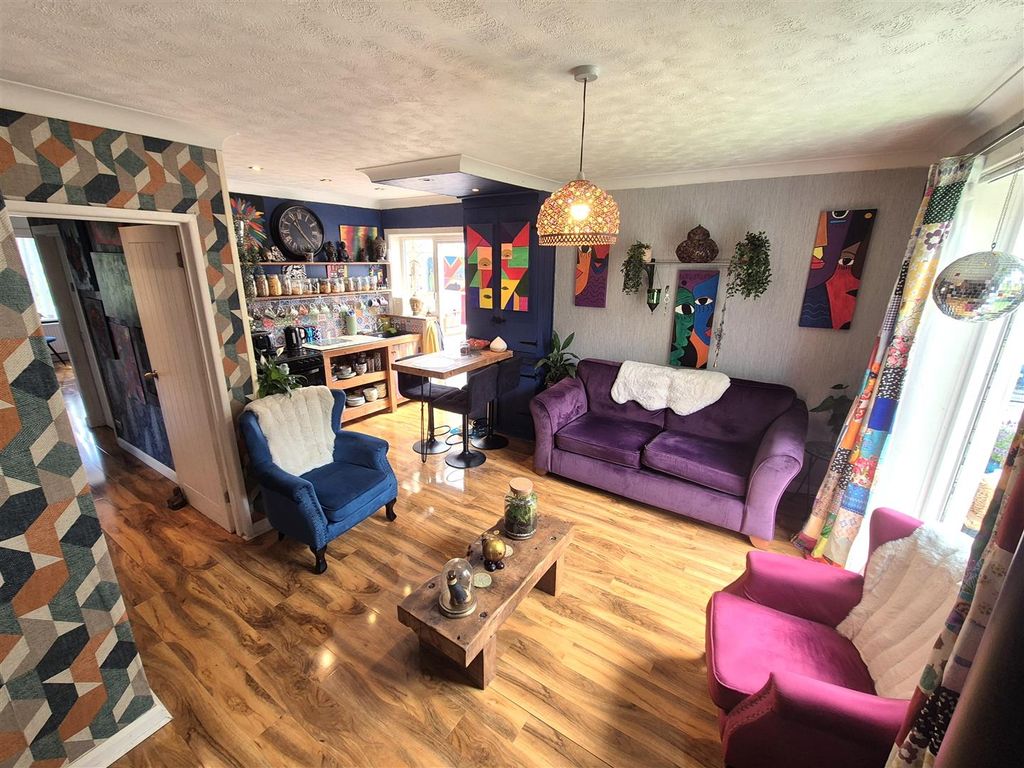 Property photo 3 of 20 1Sylki2.Jpg