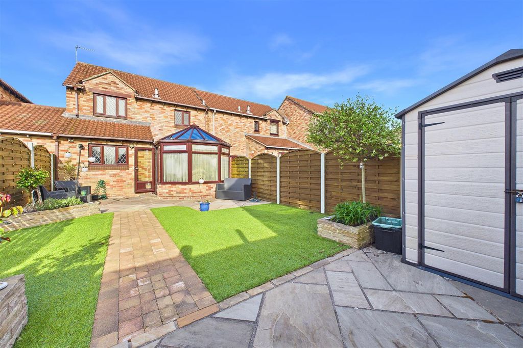 Property photo 2 of 15