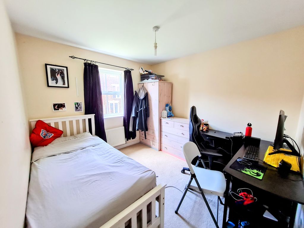 Additional image 10 of 5 bed semi-detached house to rentMerrybent Drive, Darlington DL2