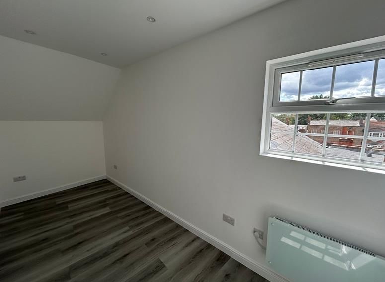 Property photo 3 of 6 5