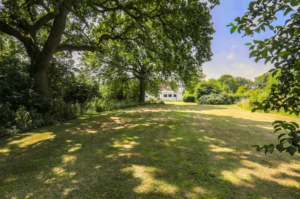 Property photo 3 of 30 9T5A5042