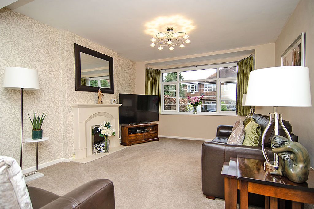 Property photo 3 of 32 Photo 1