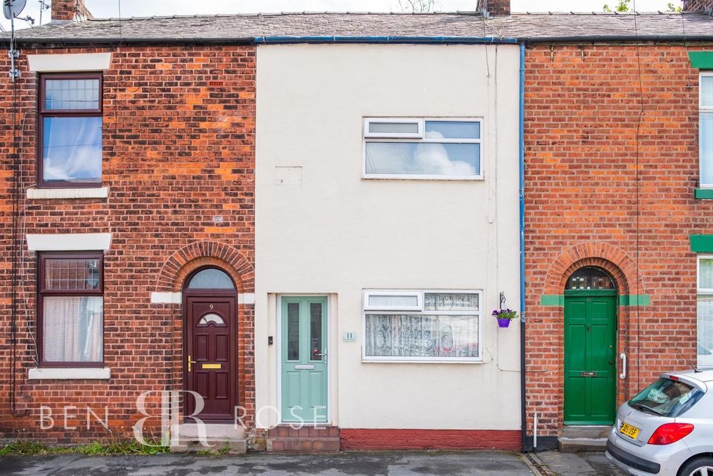 Property photo 1 of 17 Front Exterior