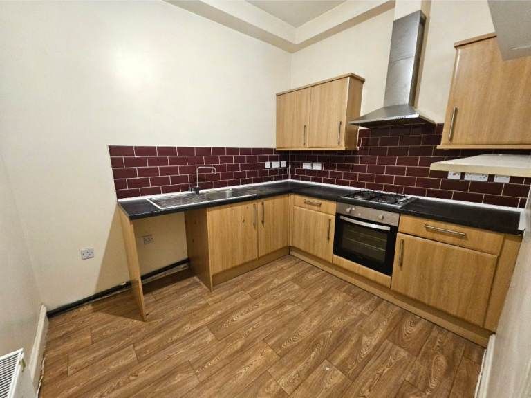 Property photo 3 of 5