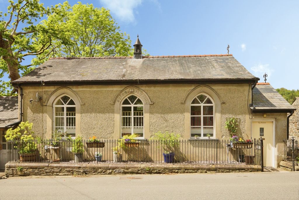 Property photo 1 of 15 Pbox-Img.Jpg