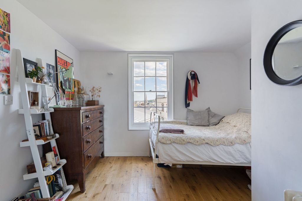 Additional image 16 of 4 bed detached house for saleGloucester Place, Bristol BS2