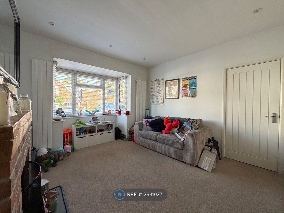 Property photo 2 of 14
