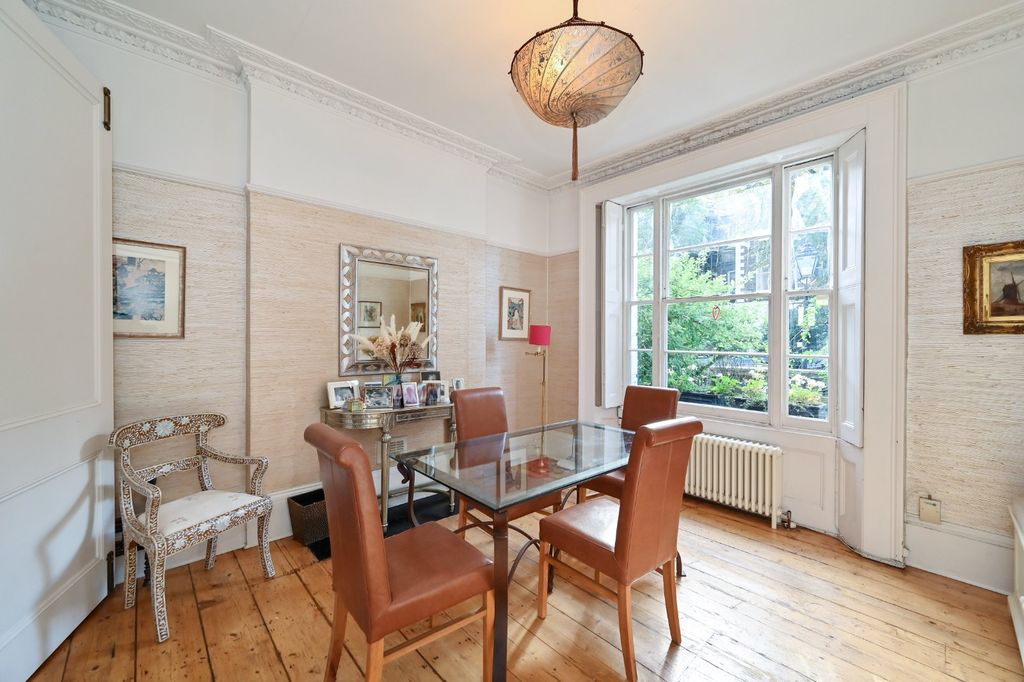 Property photo 3 of 13 Dining Room
