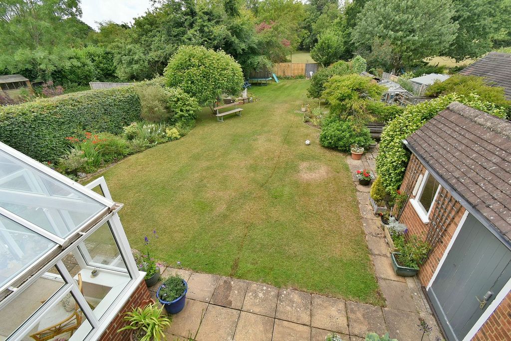 Property photo 2 of 24