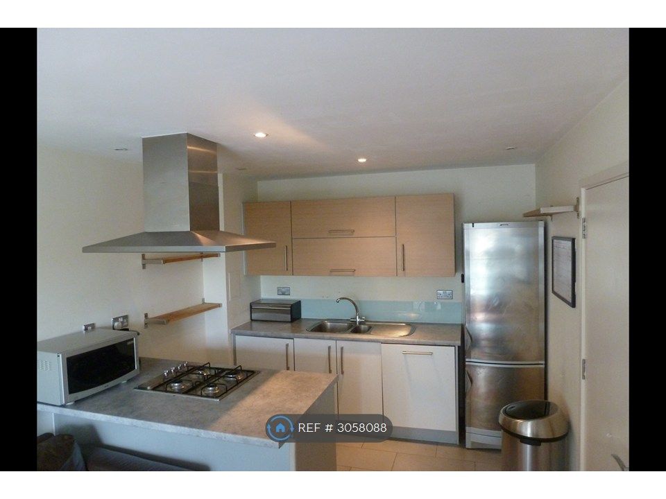 Property photo 2 of 4 Kitchen