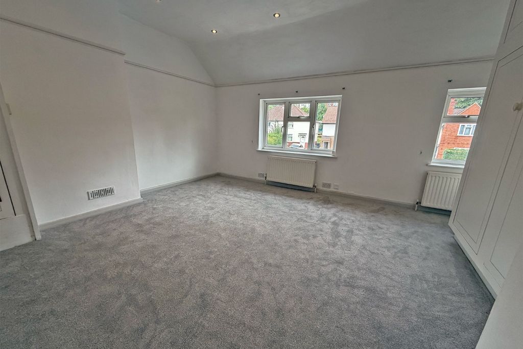 Property photo 3 of 9 5319614