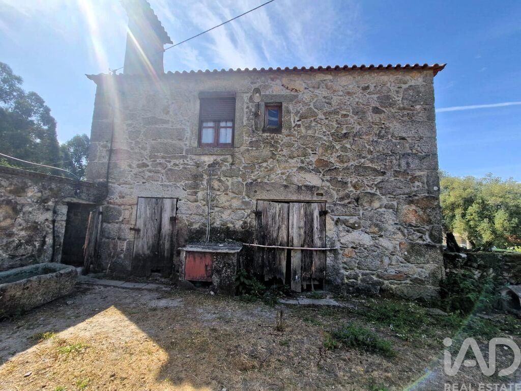 Property photo 3 of 27