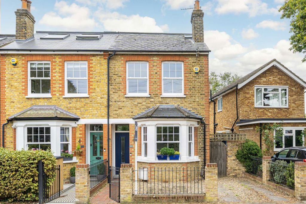 Property photo 1 of 7