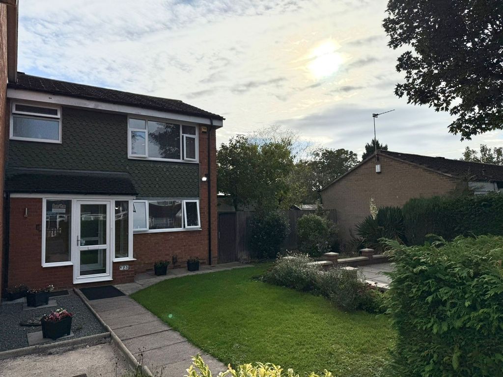 Property photo 2 of 18