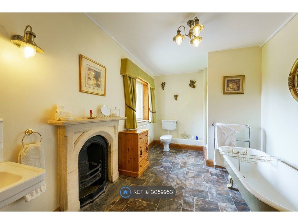 Property photo 2 of 2
