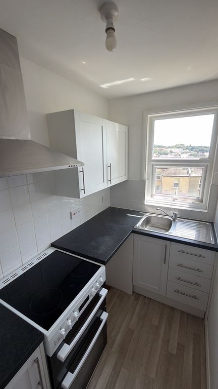 Property photo 2 of 4