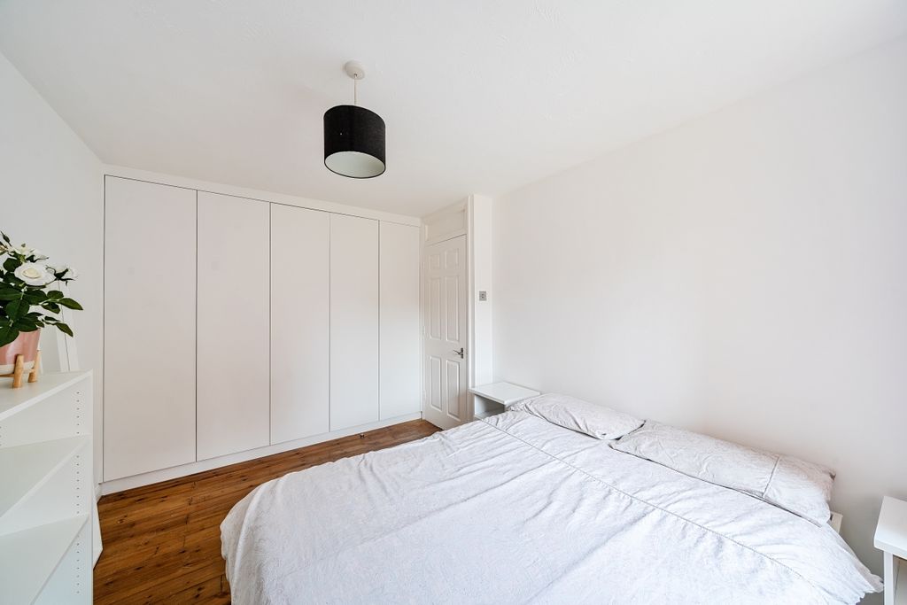 Property photo 3 of 17 1122892 (6)