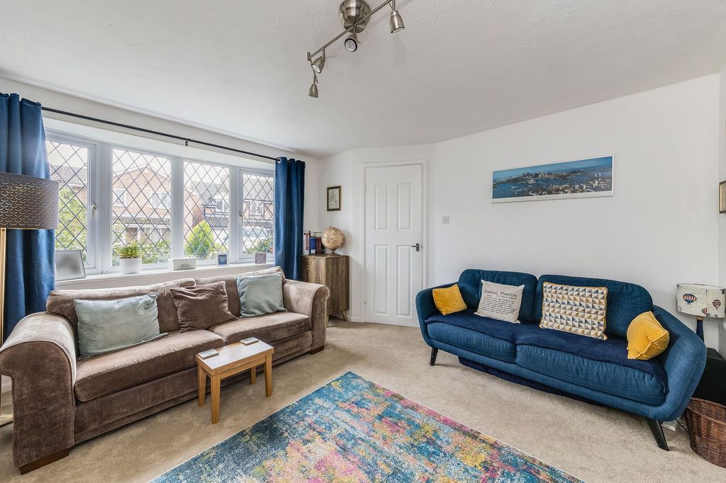 Property photo 3 of 14