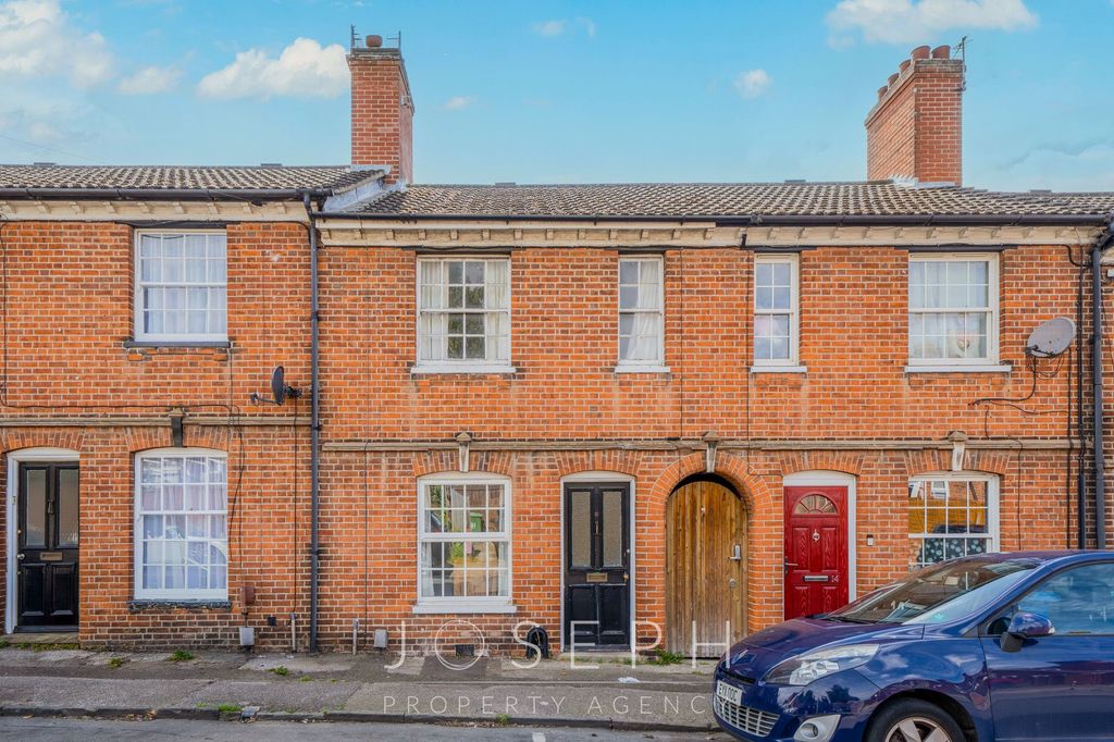 Property photo 1 of 13