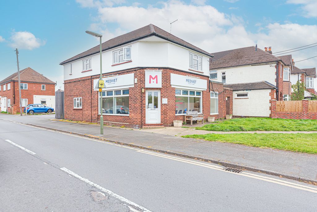 Property photo 1 of 11 9