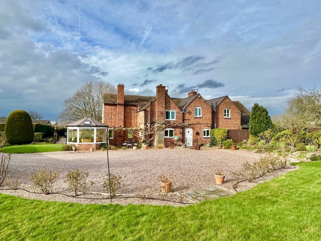 Property photo 1 of 34 House From Rear