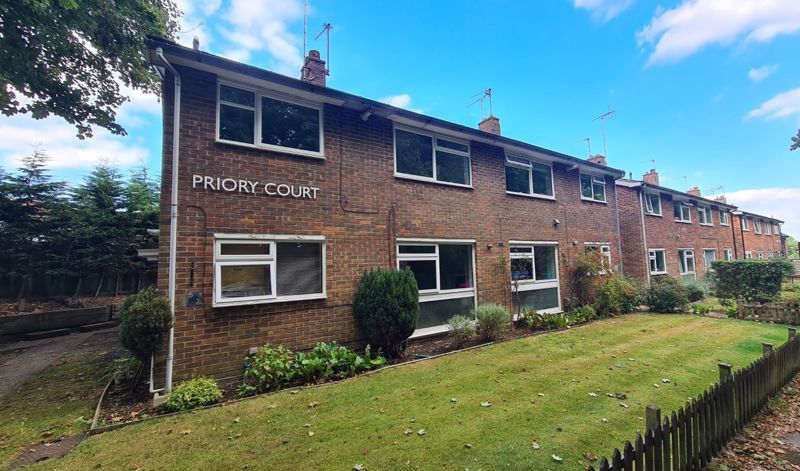 Property photo 1 of 8 Photo 6