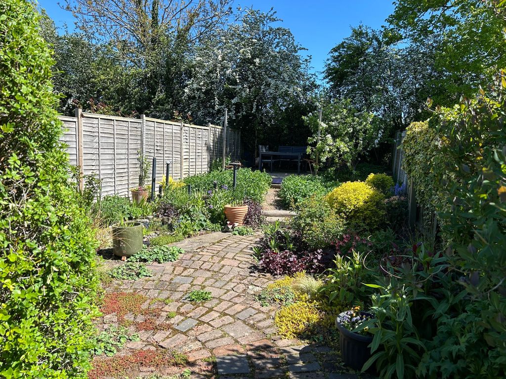 Property photo 2 of 28 Rear Garden